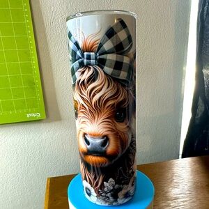 NEW- Highland Cow 20oz Skinny Tumbler